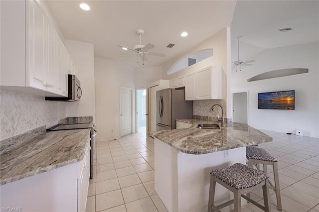 2819 SW 37th TER, Cape Coral, FL 33914