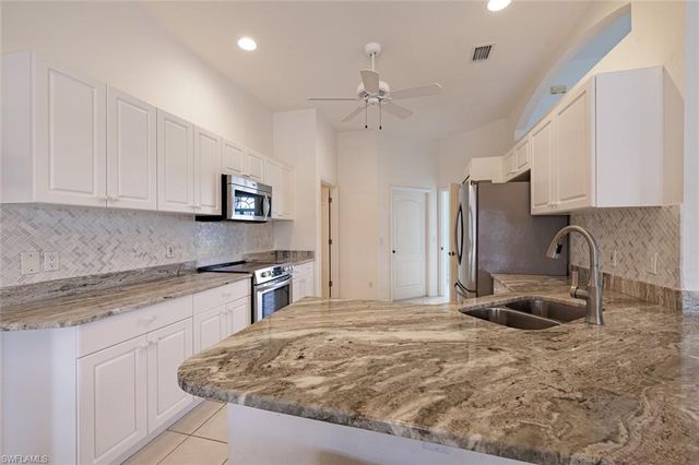 2819 SW 37th TER, Cape Coral, FL 33914
