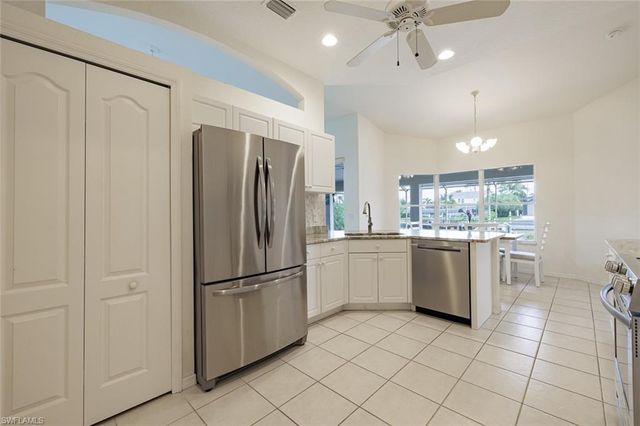 2819 SW 37th TER, Cape Coral, FL 33914