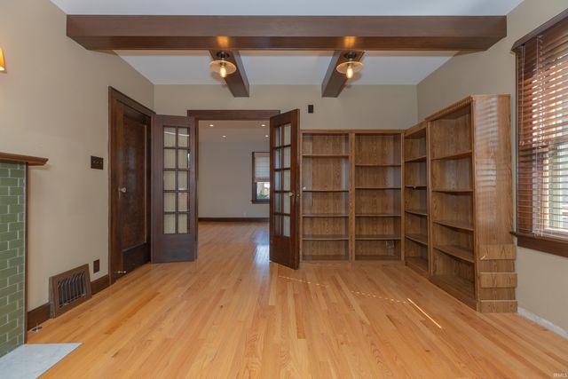 2315 E Mulberry Street, Evansville, IN 47714