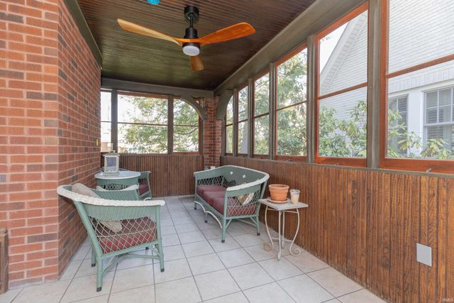 2315 E Mulberry Street, Evansville, IN 47714