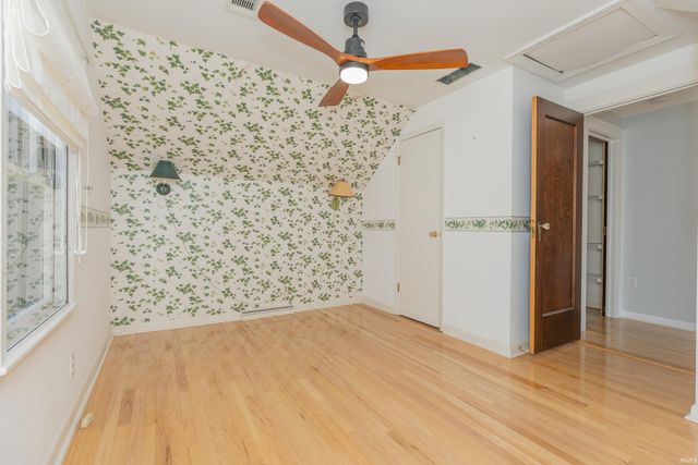 2315 E Mulberry Street, Evansville, IN 47714