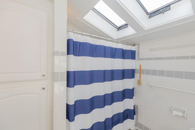 2315 E Mulberry Street, Evansville, IN 47714