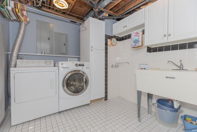 2315 E Mulberry Street, Evansville, IN 47714