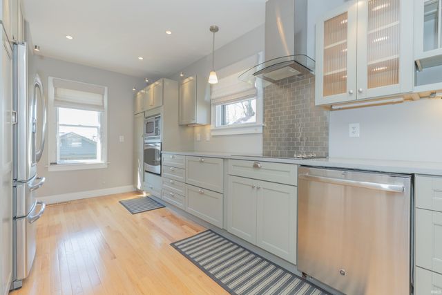 2315 E Mulberry Street, Evansville, IN 47714