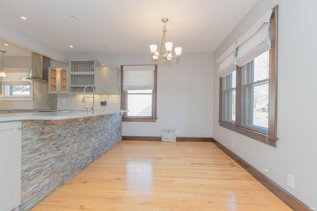 2315 E Mulberry Street, Evansville, IN 47714