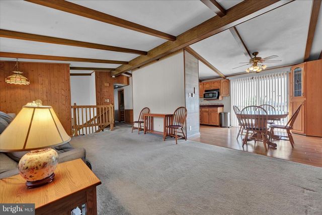 240 ARIZONA AVE, Shenandoah, PA 17976