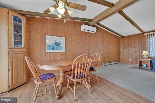 240 ARIZONA AVE, Shenandoah, PA 17976