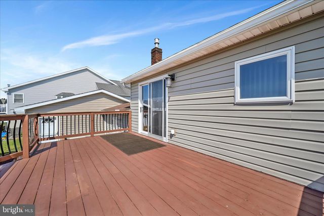 240 ARIZONA AVE, Shenandoah, PA 17976