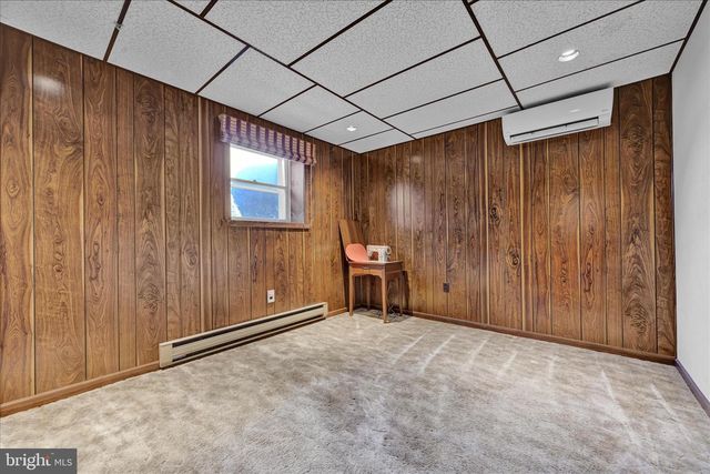 240 ARIZONA AVE, Shenandoah, PA 17976
