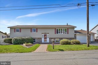 240 ARIZONA AVE, Shenandoah, PA 17976