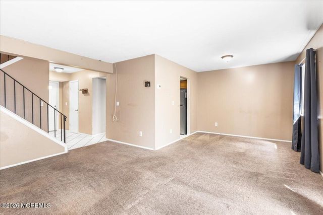 10 Seagull Lane, Howell, NJ 07731