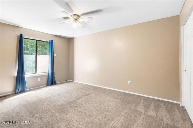 10 Seagull Lane, Howell, NJ 07731