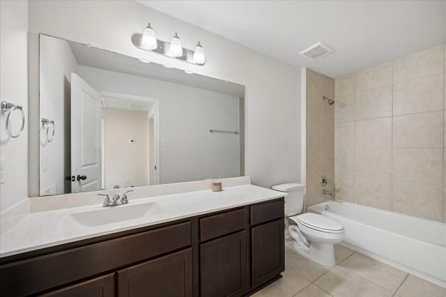 756 Lake Lacosta Dr, Katy, TX 77493