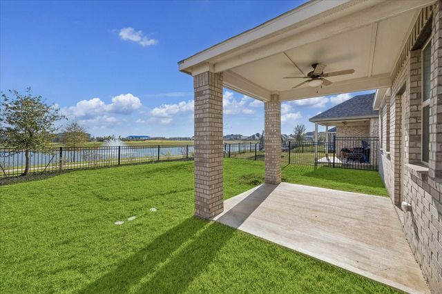 756 Lake Lacosta Dr, Katy, TX 77493