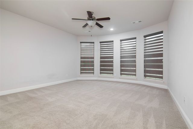 604 Winehart Street, Lewisville, TX 75056