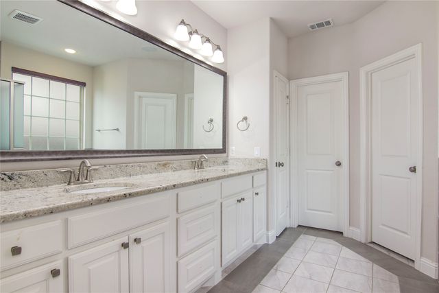 604 Winehart Street, Lewisville, TX 75056
