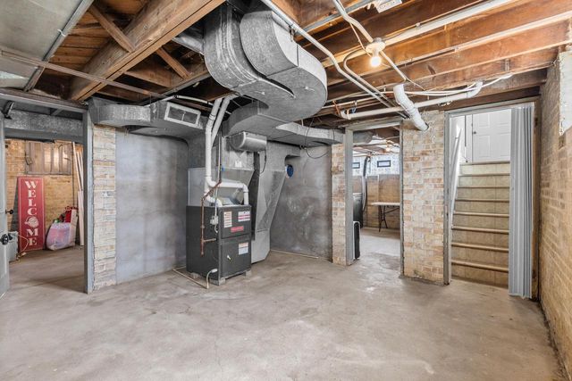 2544 Calumet DRIVE, Sheboygan, WI 53083