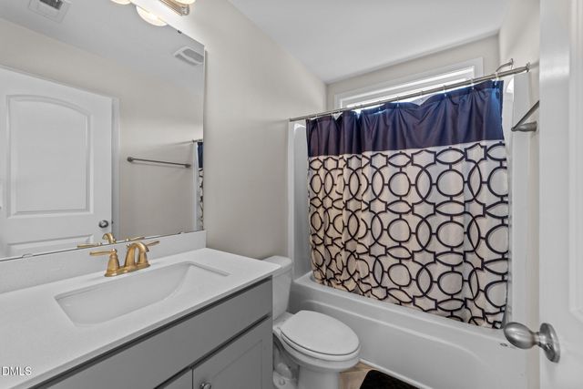 220 Brisbane Drive, Zebulon, NC 27597