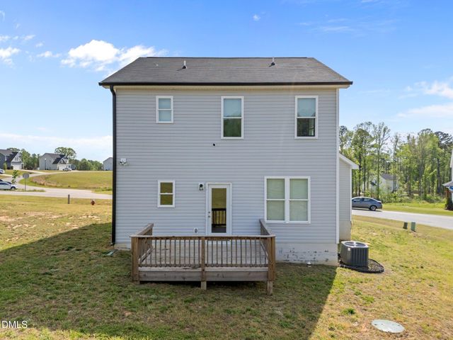 220 Brisbane Drive, Zebulon, NC 27597