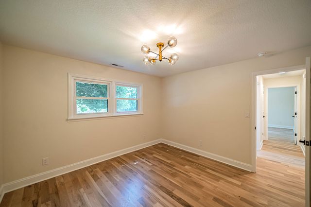 127 Audubon Drive, Paducah, KY 42001