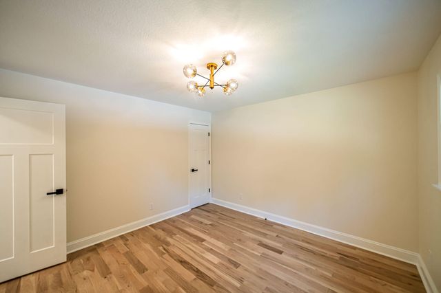 127 Audubon Drive, Paducah, KY 42001