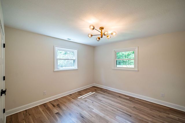 127 Audubon Drive, Paducah, KY 42001