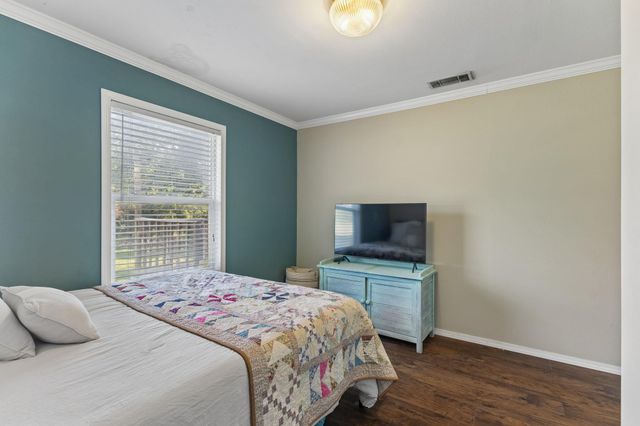 510 County Road 221, Tow, TX 78672