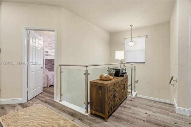 8870 NW 99th Path, Doral, FL 33178