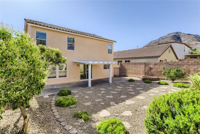 189 Carlsbad Caverns Street, Henderson, NV 89012