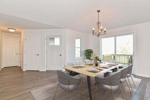 300 Trailview CROSSING, Waterford, WI 53185