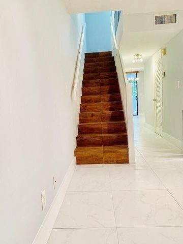 793 SE 1st Way 73, Deerfield Beach, FL 33441