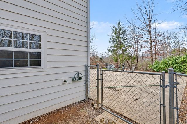 962 Ashley Lane, Young Harris, GA 30582