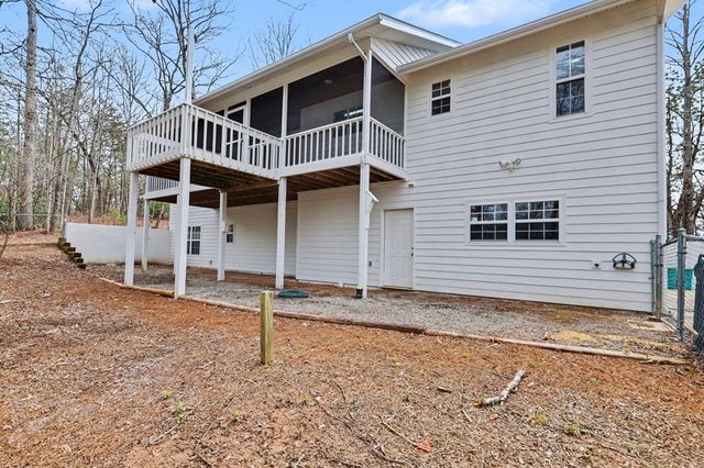 962 Ashley Lane, Young Harris, GA 30582