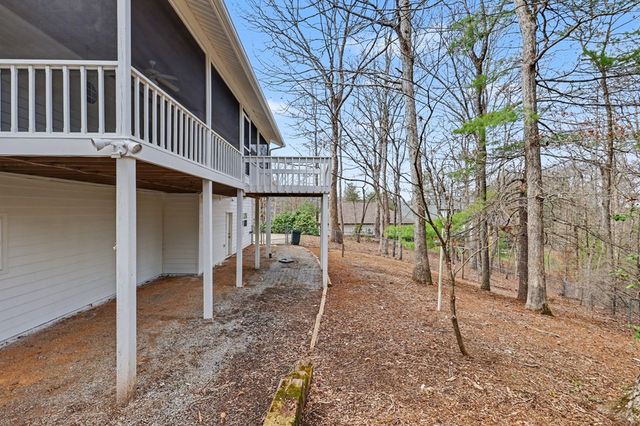 962 Ashley Lane, Young Harris, GA 30582