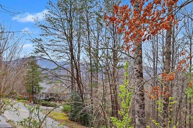 962 Ashley Lane, Young Harris, GA 30582