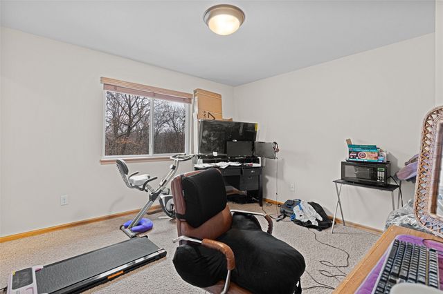 924 Ryan Court, Iowa City, IA 52246