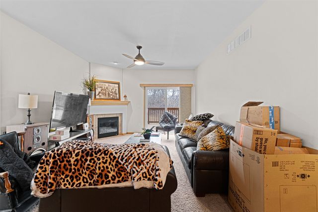 924 Ryan Court, Iowa City, IA 52246