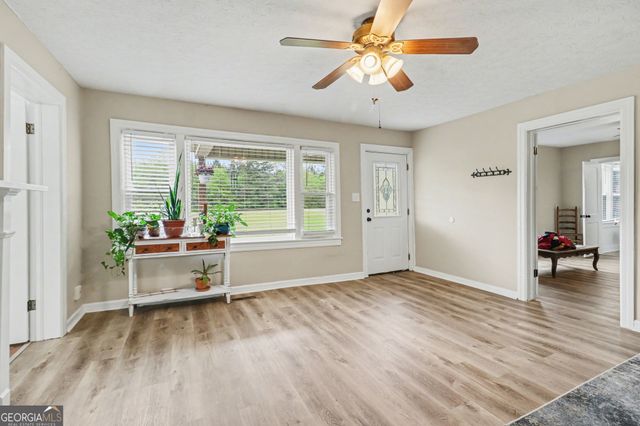 497 Corinth Road, Hogansville, GA 30230