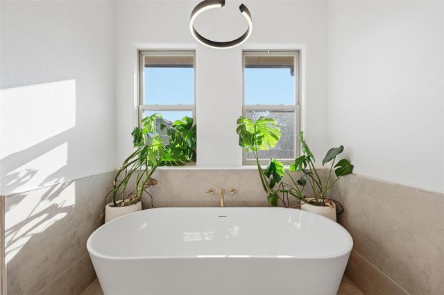 2218 Southern Oaks Drive, Cedar Hill, TX 75104