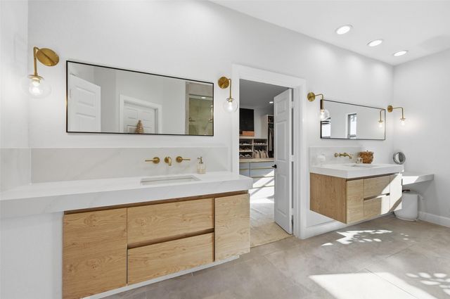 2218 Southern Oaks Drive, Cedar Hill, TX 75104