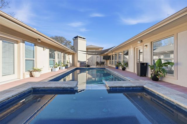 2218 Southern Oaks Drive, Cedar Hill, TX 75104