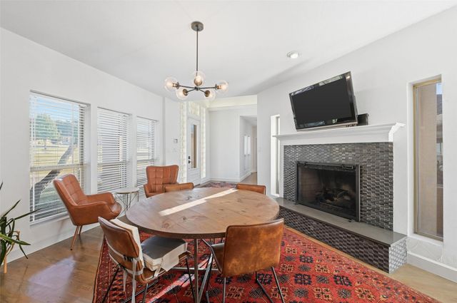 2218 Southern Oaks Drive, Cedar Hill, TX 75104