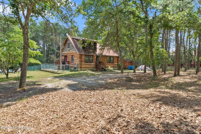 1720 Philadelphia Avenue, Whiting, NJ 08759