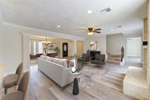 9115 Taidswood Drive, Spring, TX 77379