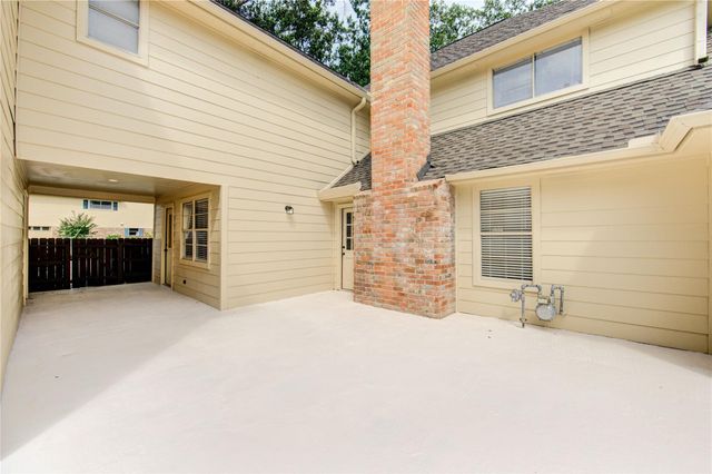 9115 Taidswood Drive, Spring, TX 77379