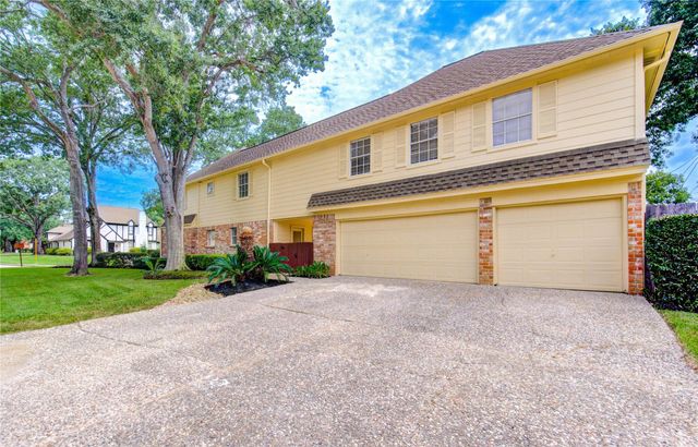 9115 Taidswood Drive, Spring, TX 77379