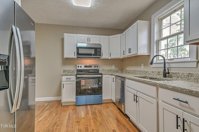 165 West Sevier Avenue, Kingsport, TN 37660