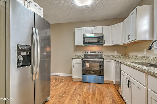 165 West Sevier Avenue, Kingsport, TN 37660