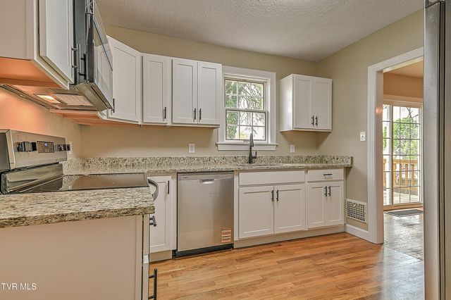 165 West Sevier Avenue, Kingsport, TN 37660